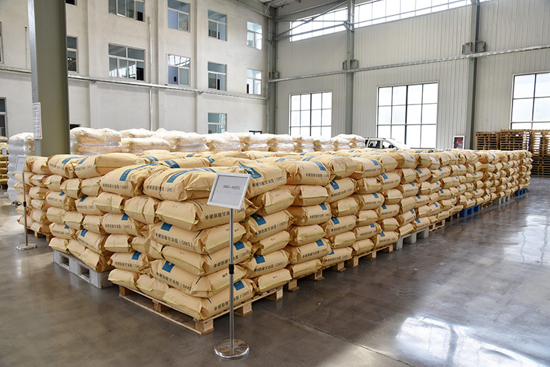 倉(cāng)庫(kù)待發(fā)